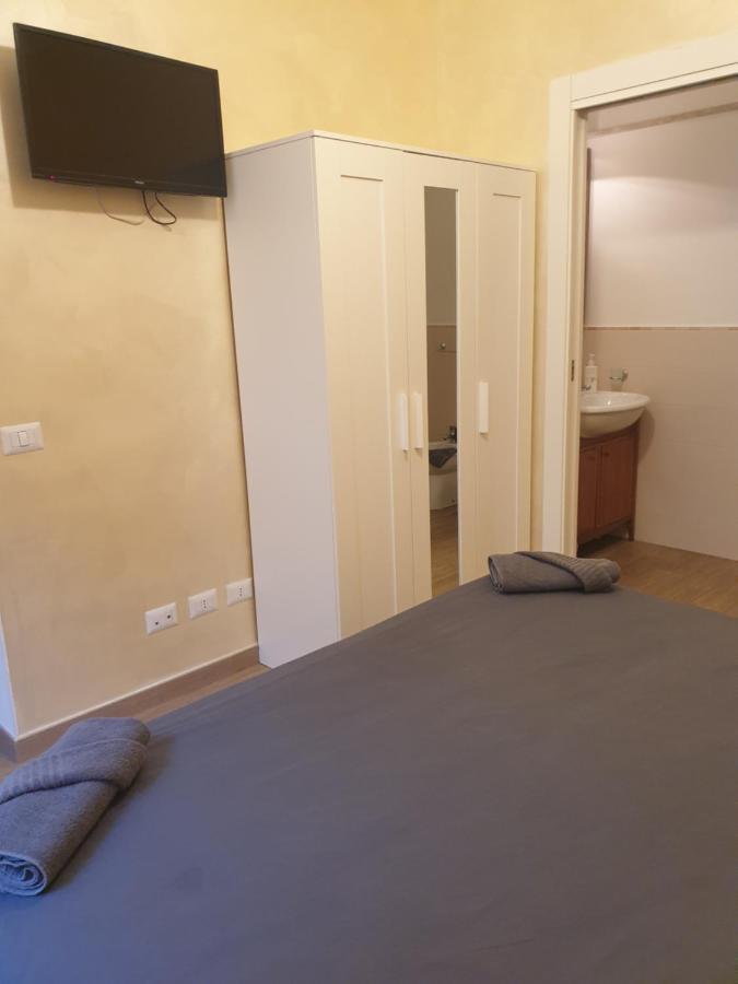 Lombardo Bed & Breakfast โรม ภายนอก รูปภาพ