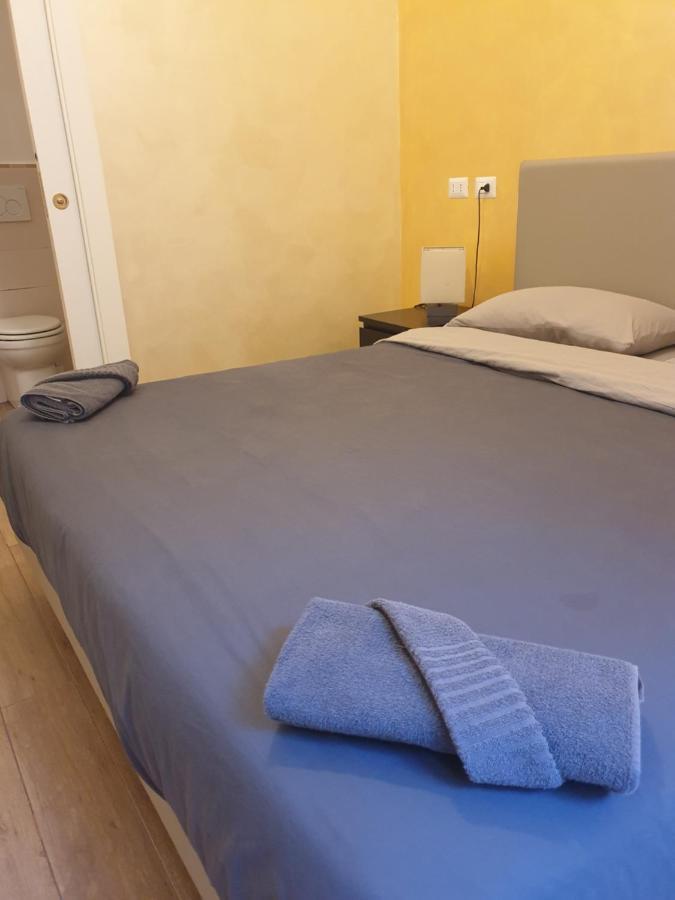 Lombardo Bed & Breakfast โรม ภายนอก รูปภาพ